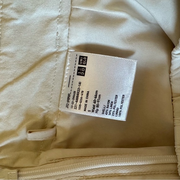 UNIQLO linen skort - Picture 3 of 4